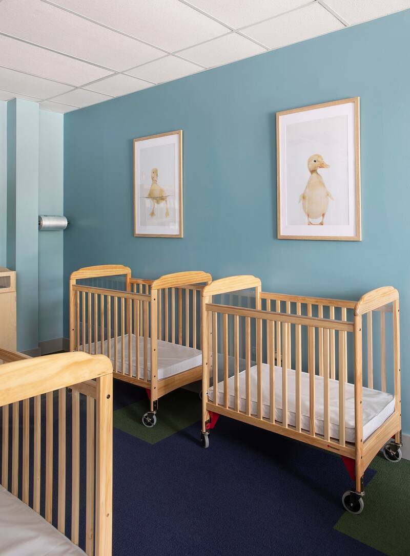 infant-care-cribs